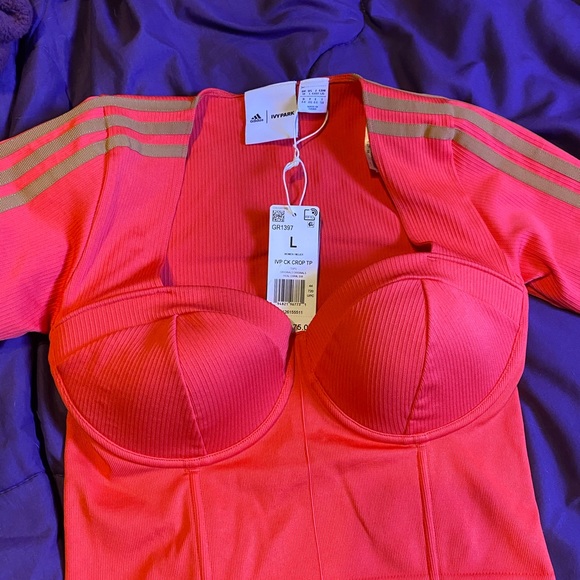 COPY - Ivy park top - Picture 4 of 4